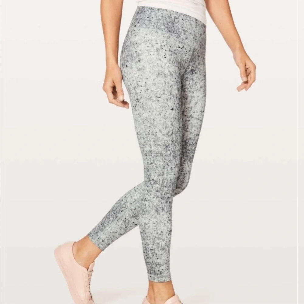 Lululemon Wunder Under HR 7/8 Tight 25” / Antiqued Alpine White Multi / SZ‎ 4